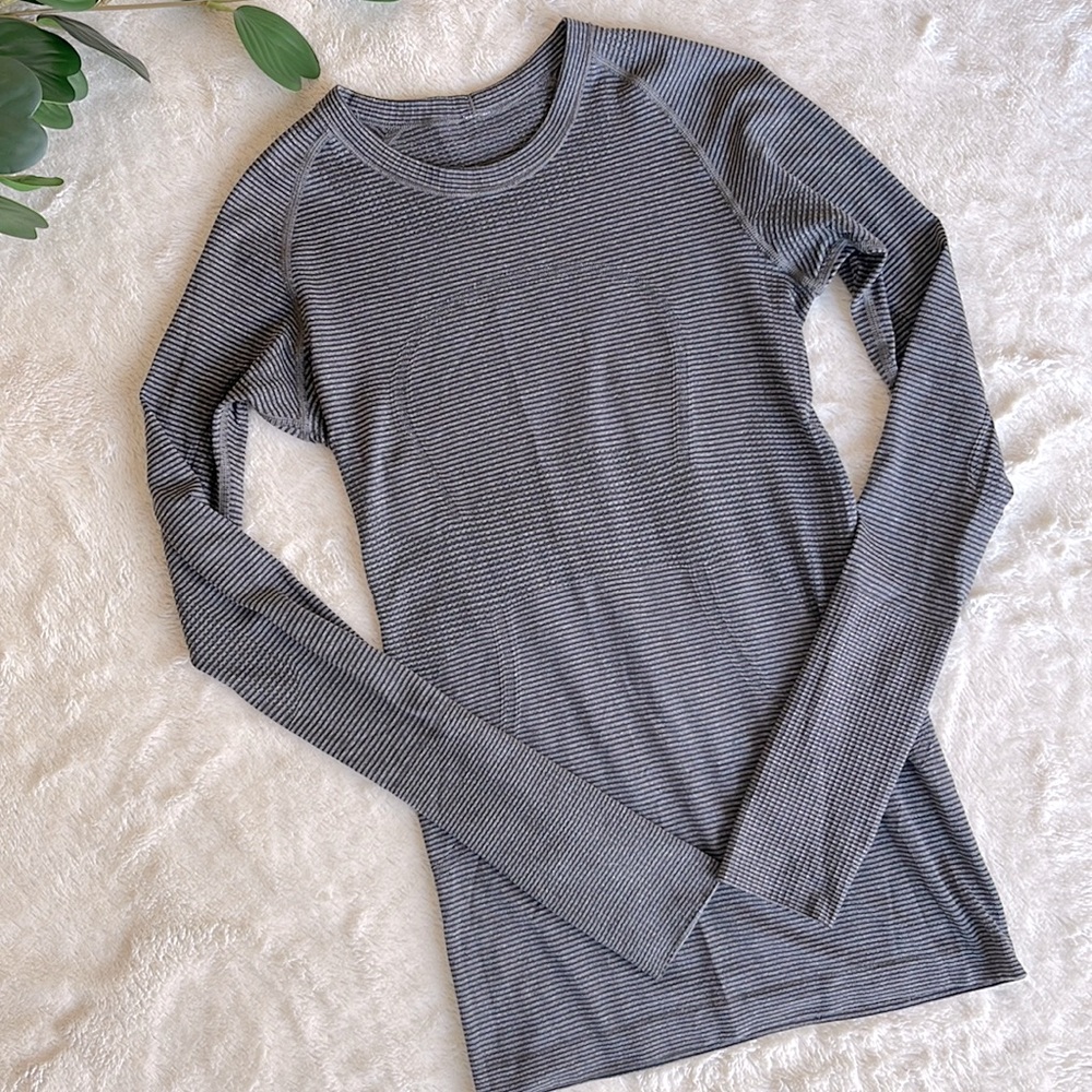 LULULEMON | Grey & Black Swiftly Tech Long Sleeve Shirt